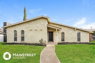 Building Photo - 3114 Echo Dr