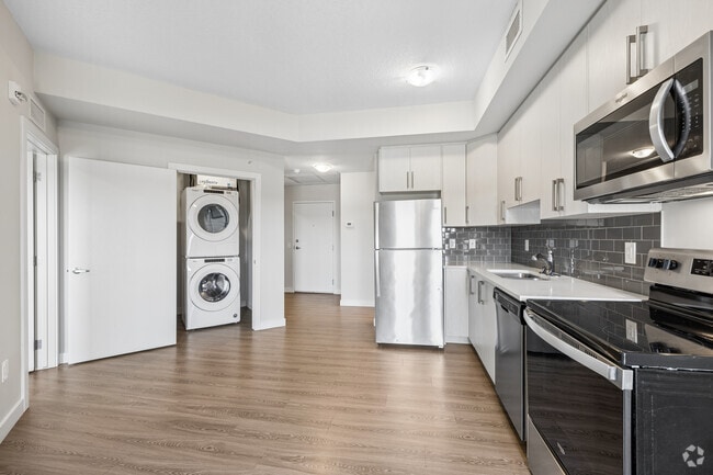 1BD, 1BA w/ Den - 553SF - Kitchen - Kingsland Junction