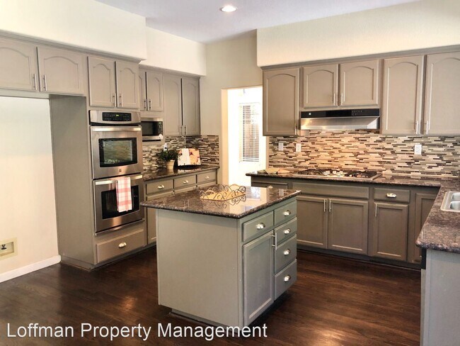 Building Photo - 5 br, 3 bath House - 4904 Dartford Place