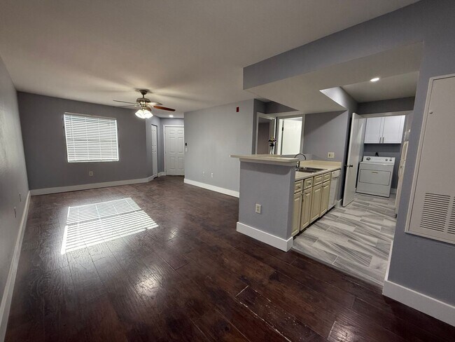 Foto del edificio - Blossom Park Villas Condominiums