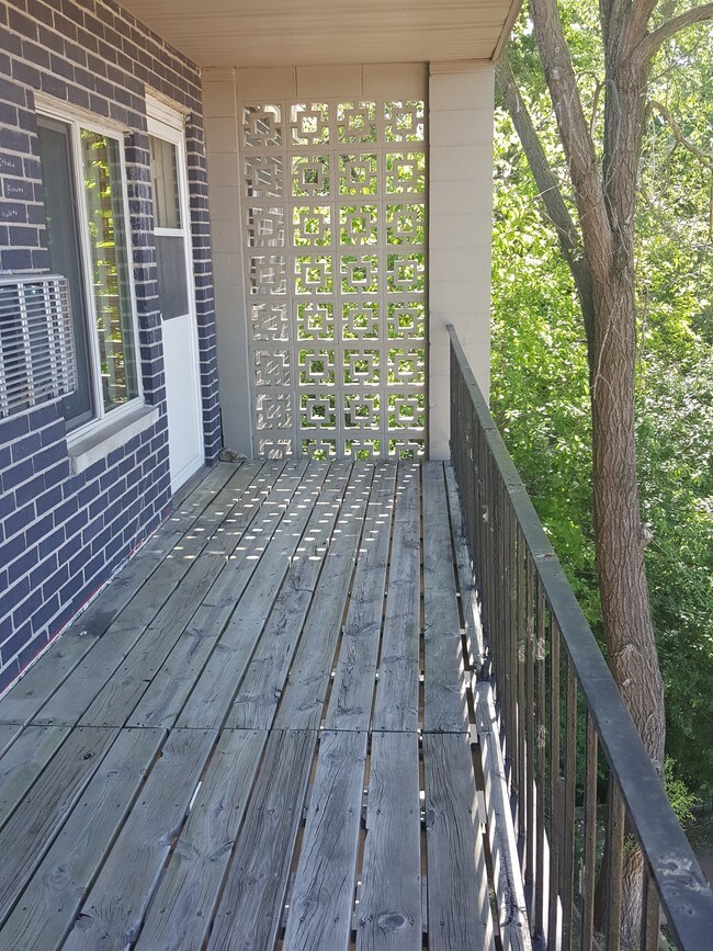 The Oaks of West St. Paul Apartments West Saint Paul, MN