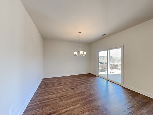 Building Photo - 1154 Tan Tara Trail