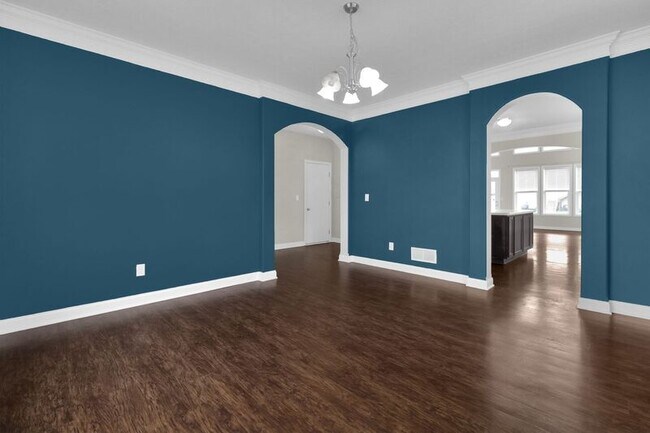 Building Photo - 112 Kenton Court