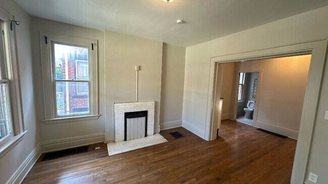 Foto del edificio - 373 Chittenden Ave