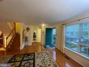 Building Photo - 10523 Polk Square Ct