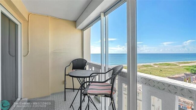 Building Photo - 1012 N Ocean Blvd