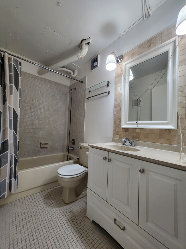 Foto del edificio - 3341 NW 47th Ter