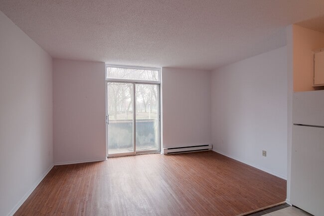 Photo du bâtiment - 1595 Rue Rachel E