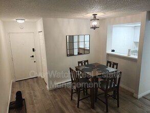 Building Photo - 4620 Reka Dr