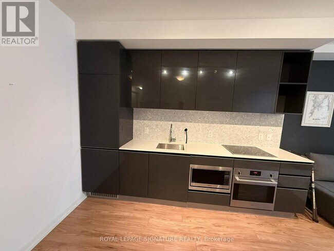 Photo du bâtiment - 377 Madison Ave