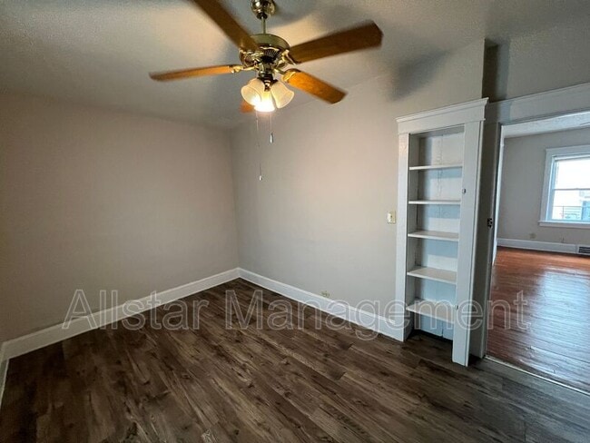 Foto del edificio - 3268 W 84th St