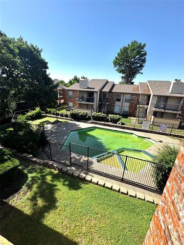 Foto principal - 12484 Abrams Rd