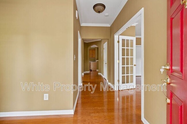 Building Photo - 10945 Heritage Green Dr