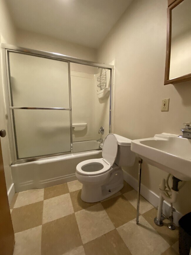 Foto del edificio - 522 W 3rd St