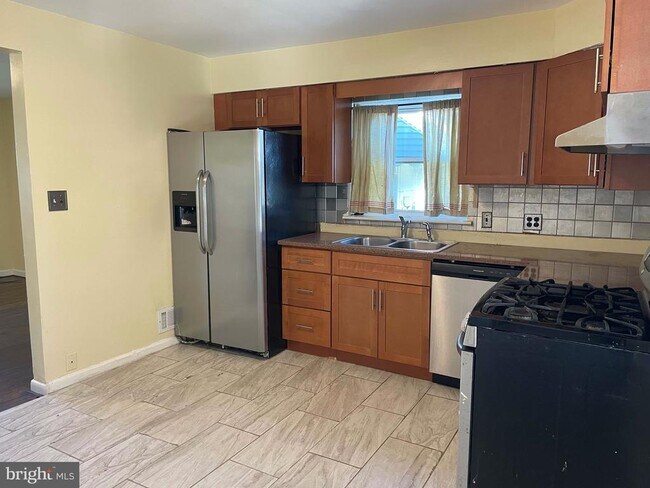 Foto del edificio - 2600 Finley St