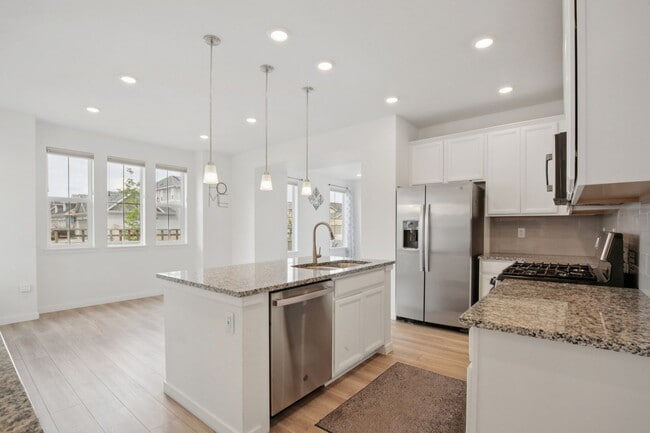 Building Photo - Spacious 4BR House in Erie, Boulder County
