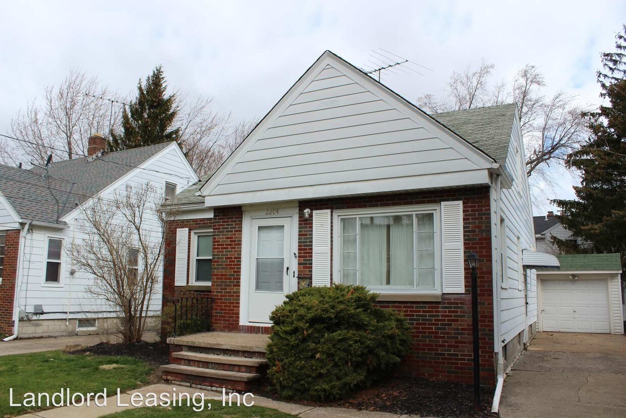 3 br, 1 bath House 2204 W. 13th Street House for Rent in Lorain, OH