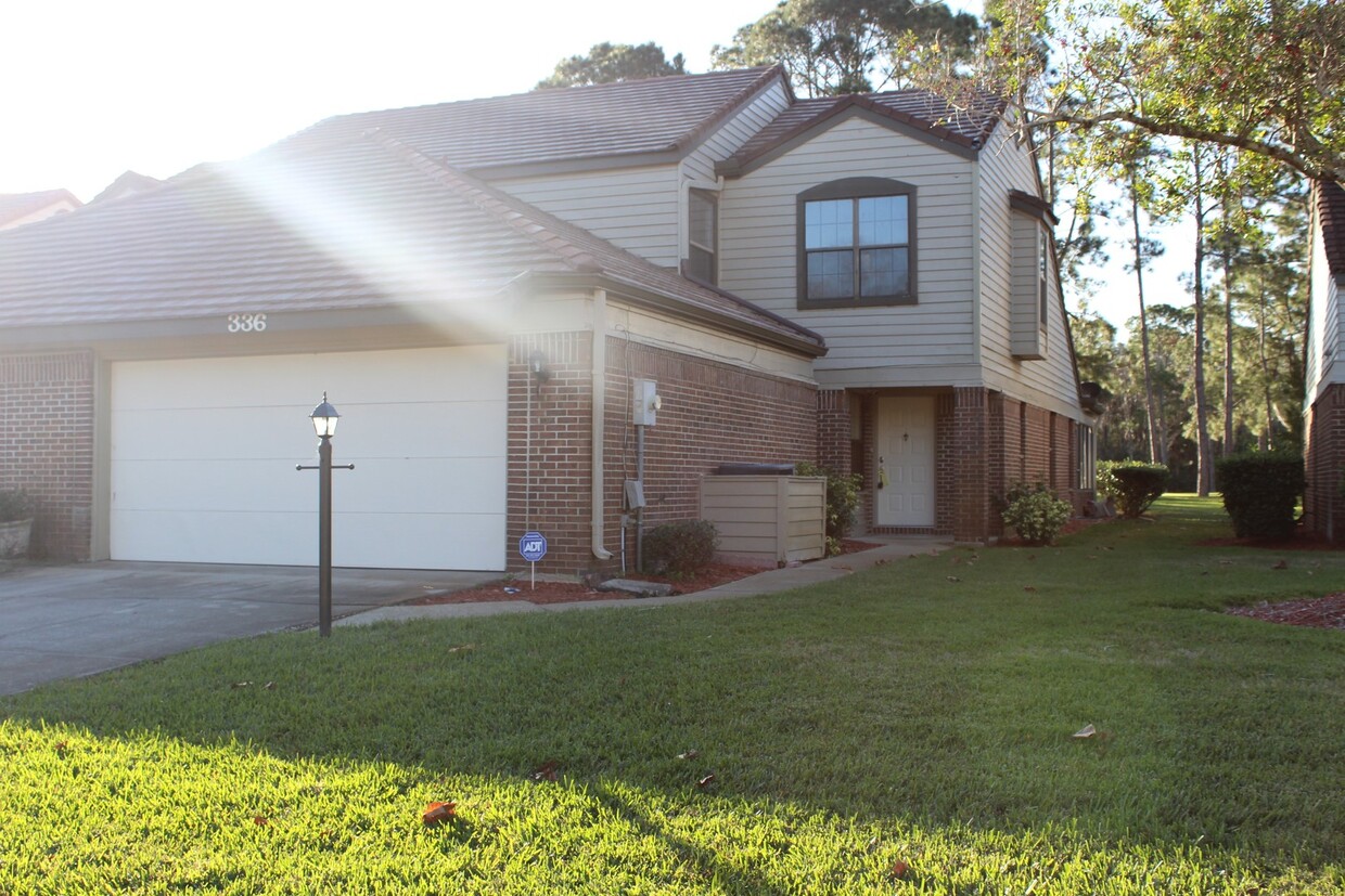 Primary Photo - Spacious Townhome in Pelican Bay!