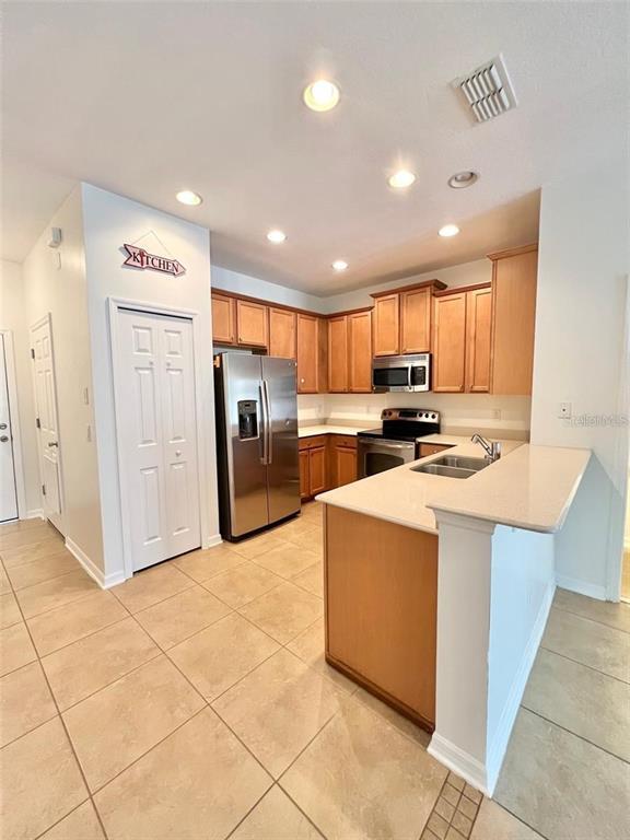 Foto del edificio - 515 Glastonbury Dr