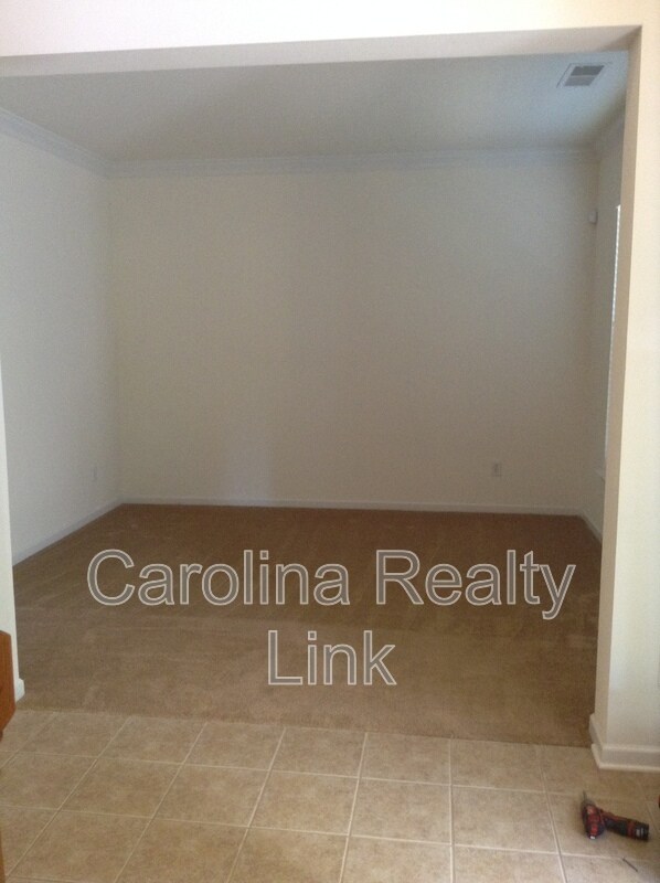 Building Photo - 7228 Handon Ln
