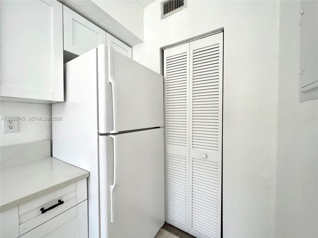 Building Photo - 444 NW 84th St