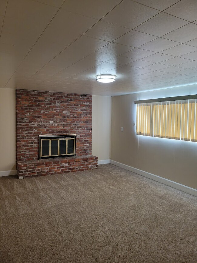 2547 E Gunnison Pl, Coeur d'Alene, ID 83814 House Rental in Coeur d