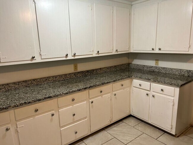 Foto del edificio - 252 Crumly Chapel Rd