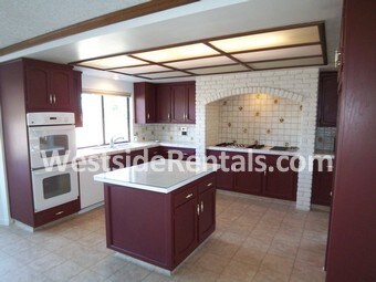 Primary Photo - 28591 Jaeger Dr