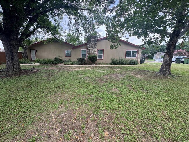 Foto del edificio - 10307 Burmaster Ln