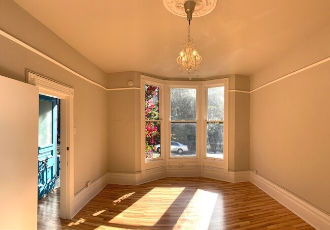 Photo - 2444-2446 Fulton Apartment