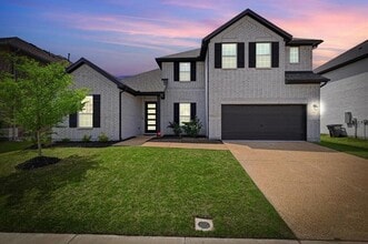 Building Photo - 3305 Morris Ln