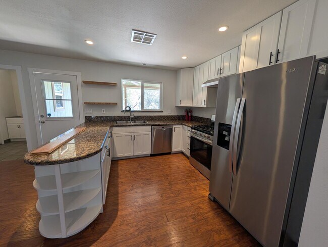 Foto del edificio - 35880 Sage Ln