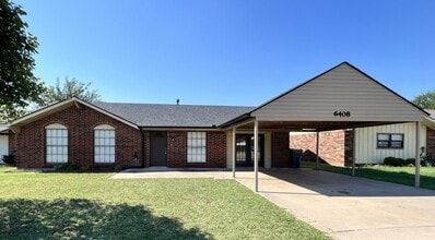 Building Photo - 6408 NW Oak Ave