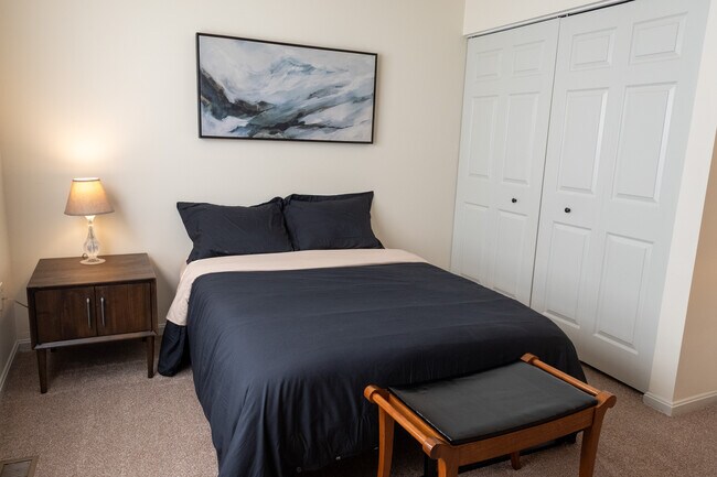 Dormitorio 2 - 3270 Greenwich Ct