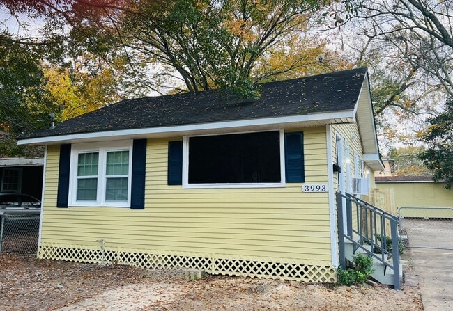 Photo - 3993 Lynn St House