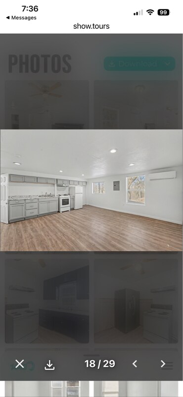 Building Photo - 732 N Victor Ave