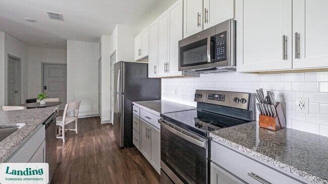 Building Photo - 100 Wildwood Ct