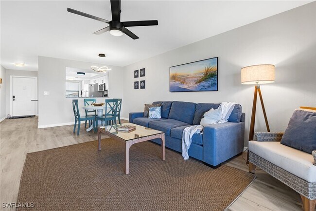 Foto del edificio - 12621 Kelly Sands Way