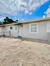 Building Photo - 600 NW 116th Terrace