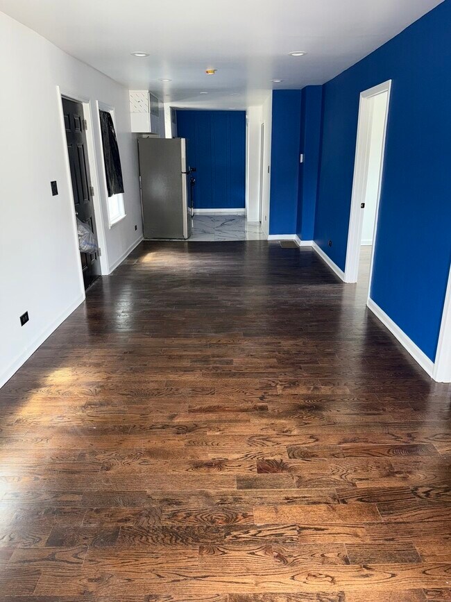 Foto del edificio - 8819 S Escanaba Ave