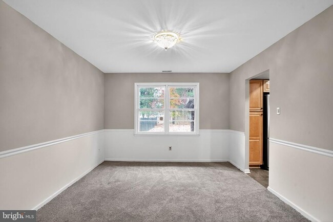 Foto del edificio - 11 Grant Dr