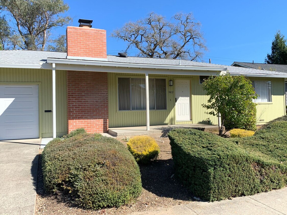 Foto principal - 7413 Oak Leaf Dr