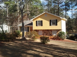 Building Photo - 4656 Bristol Dr SE
