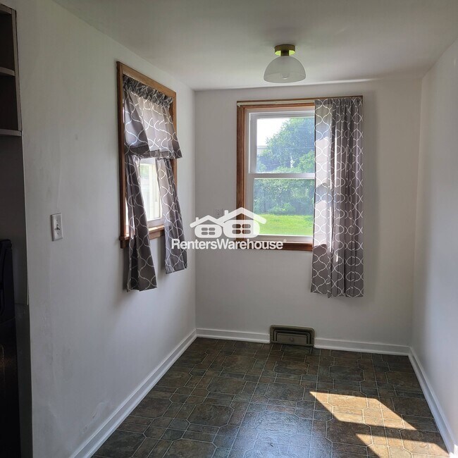 Foto del edificio - 135 24th Ave S