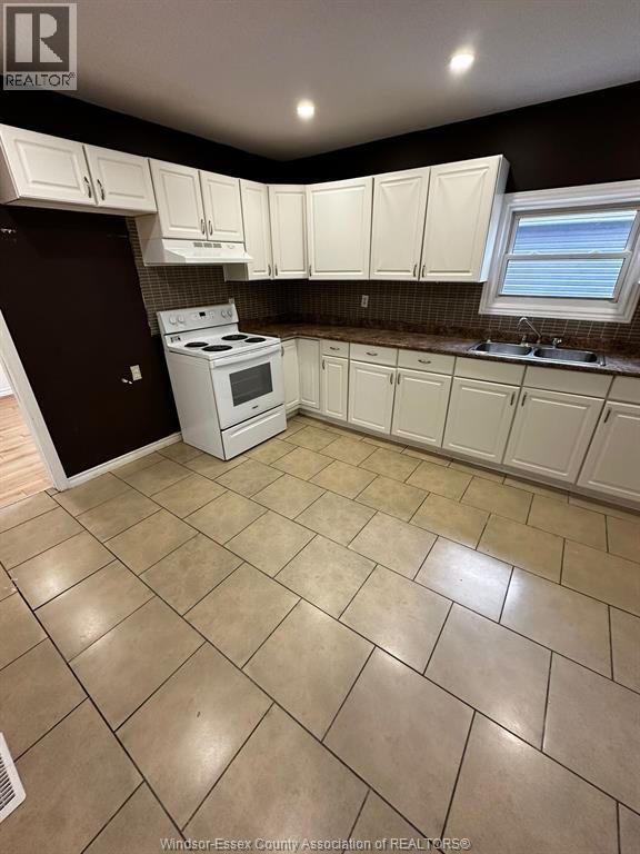 Building Photo - 819 Frank Ave