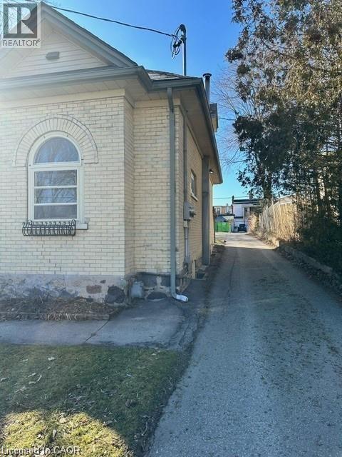 Photo du bâtiment - 752 Duke St