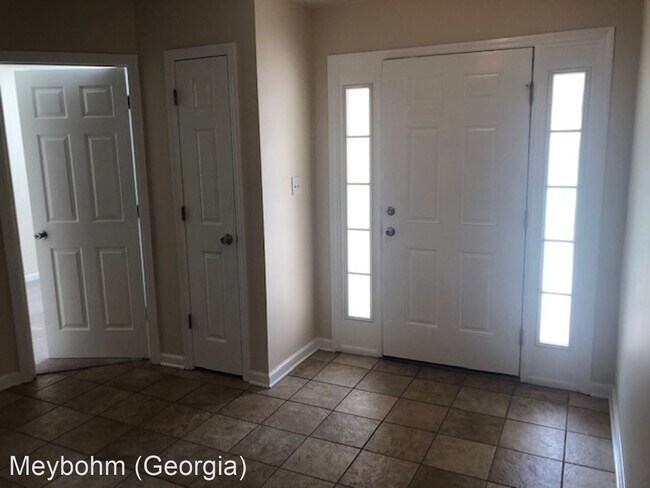 Foto del edificio - 3 br, 2 bath House - 2073 Sylvan Lake Drive