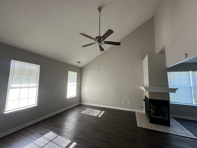 Photo - Charming 3BR/2.5BA Bartlett Area Home | Hardwood Floors Throughout, High Ceilings & Fireplace