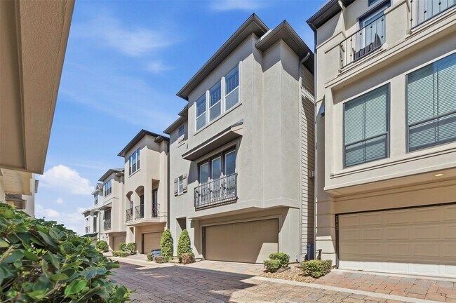 Foto del edificio - 2841 Sherwin St