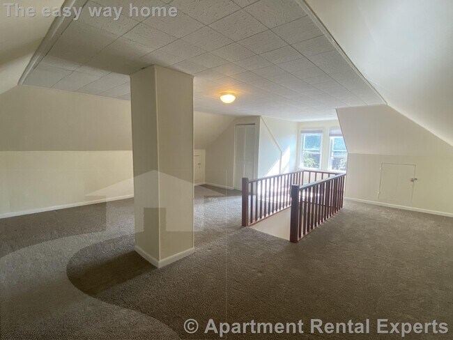 Foto del edificio - 42-44 Wilson Ave